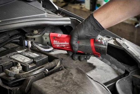 Subkompaktowa grzechotka udarowa MILWAUKEE M12 FIR12-0  12 V 1/2" 81Nm