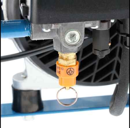 Kompresor bezolejowy AIRPRESS LMO 4-170 Silent 8 bar 1.5 KM/1.1 kW 136 l/min 4l